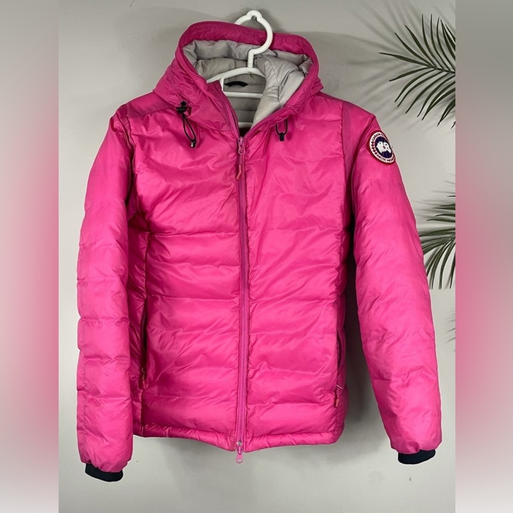 RARE!  Canada Goose Camp Down Hoody, packable down filled coat, medium, pink